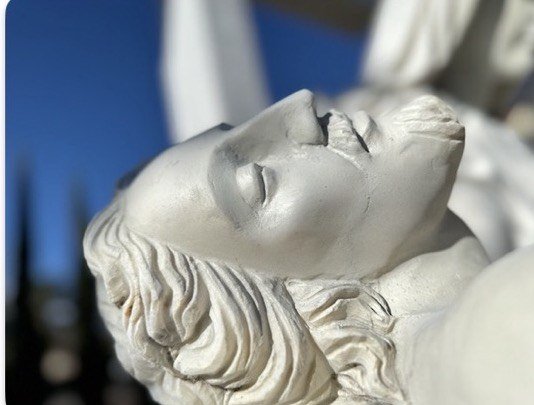 Close view of Jesus's head after restoration.